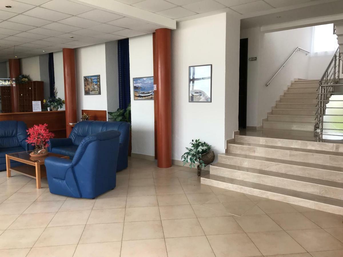 Hotel Omorika Punat Exterior foto